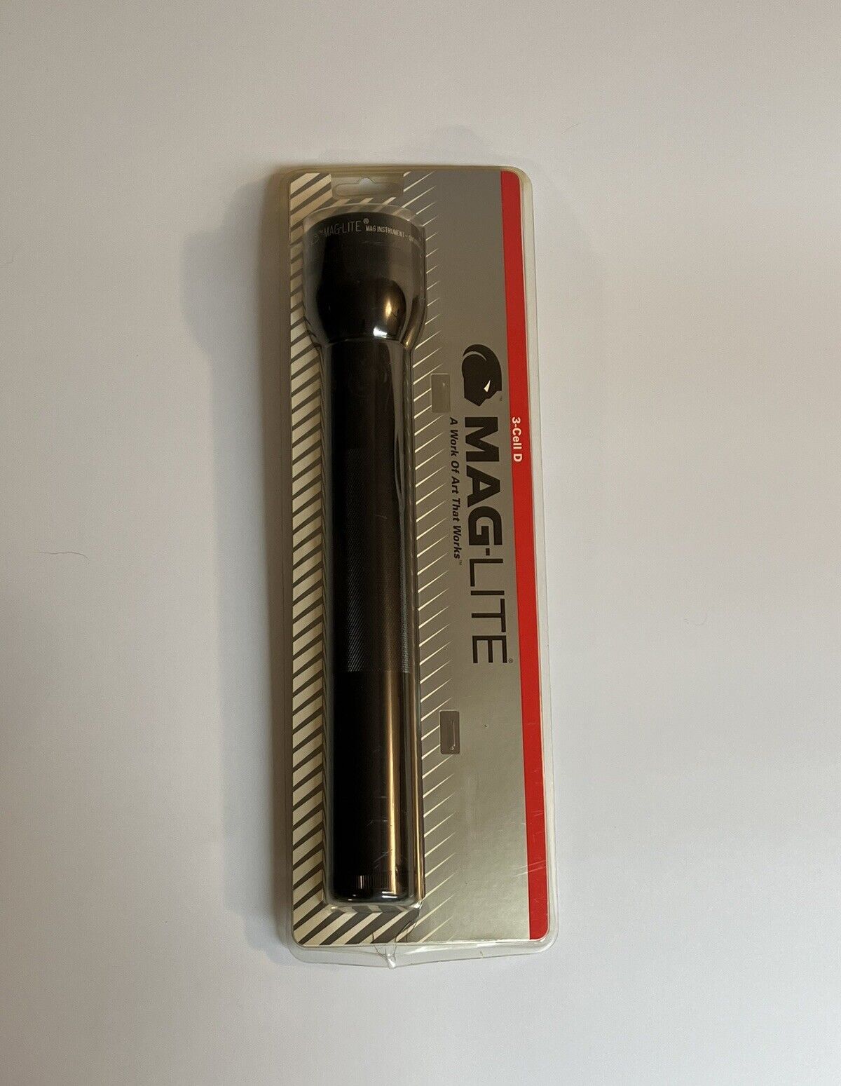 Vintage Mag-Lite S3D016 Standard Incandescent Flashlight - Black NEW SEALED NOS