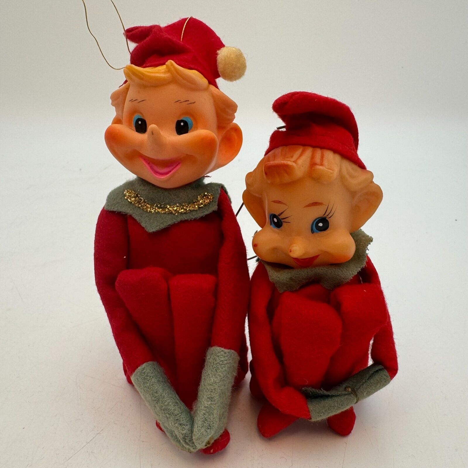 Set Of 2 Vintage Christmas Red Felt Pixie Elf Knee Huggers Retro Collectible
