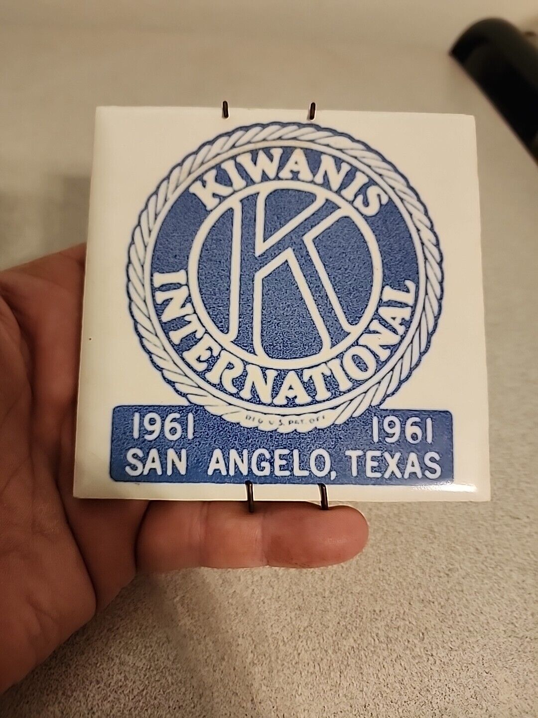 KIWANIS INTERNATIONAL 1961 SAN ANGELO, TEXAS Ceramic Tile Wall Hanging Decor