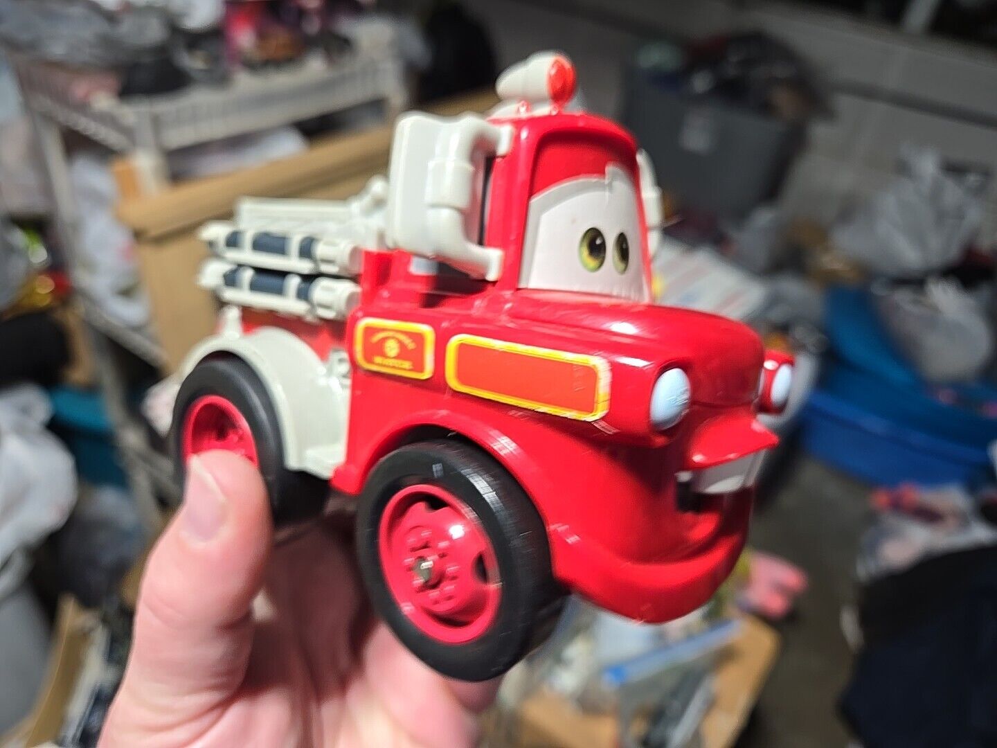 Disney Shake N Go Pixar Cars Rescue Squad Mater Fire Truck Tow Mater Fire WORKS