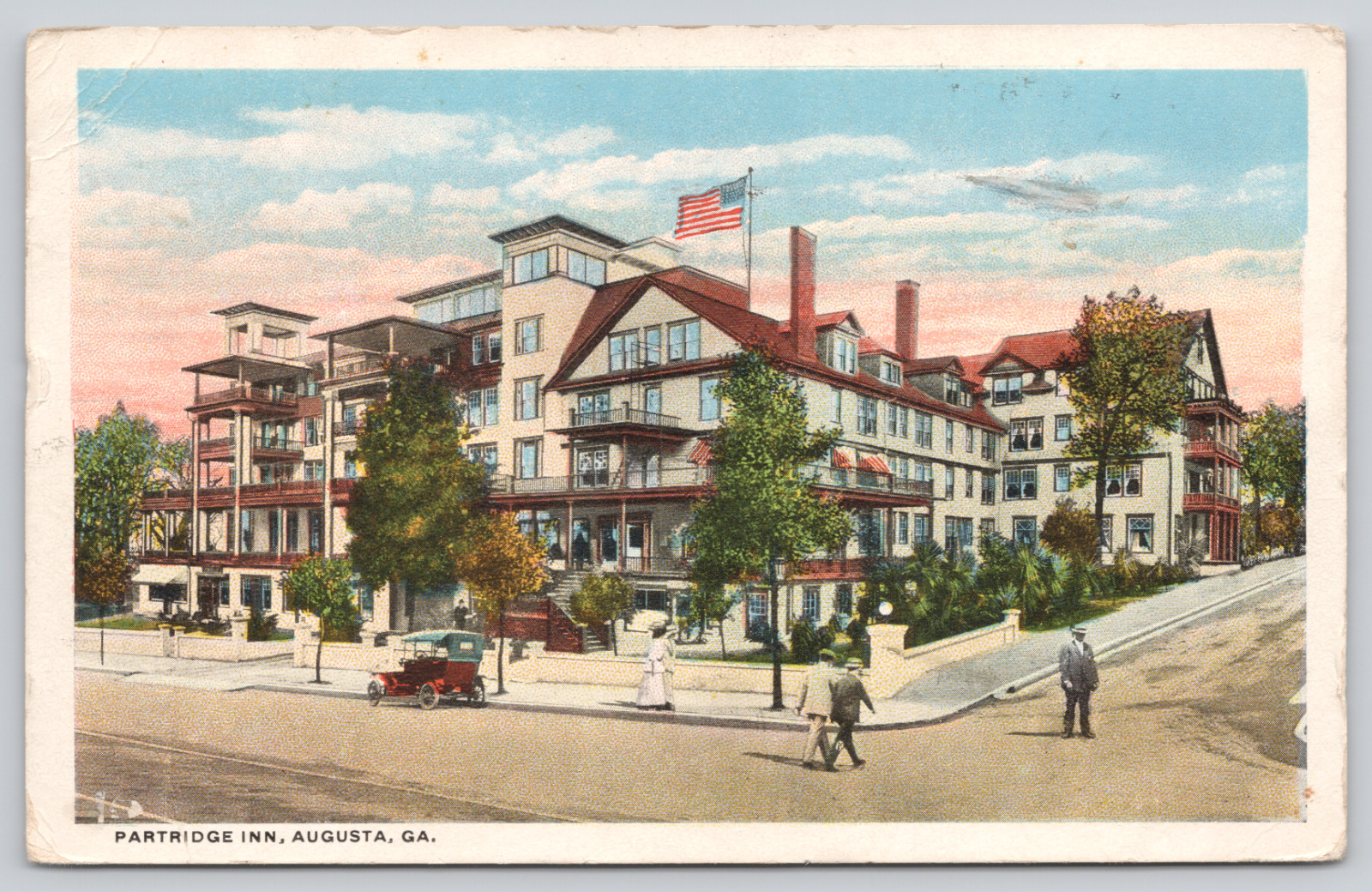 Postcard Augusta, Georgia, Partridge Inn, Car and Men on Street 1917 A829