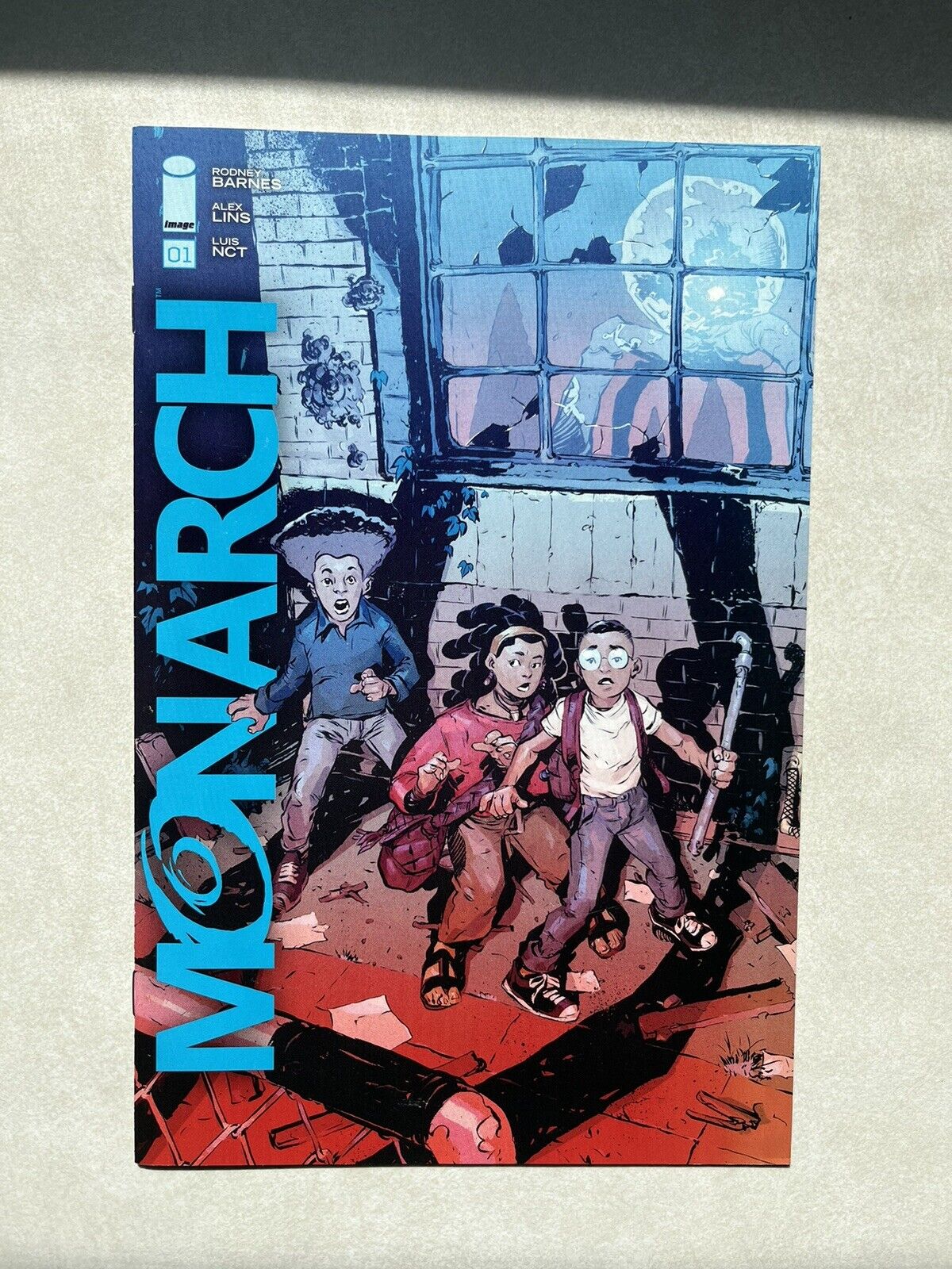 Monarch #1 IMAGE Comics 2023 Cover A NM+ 1st Print Rodney Barnes HIgh Grade Pics