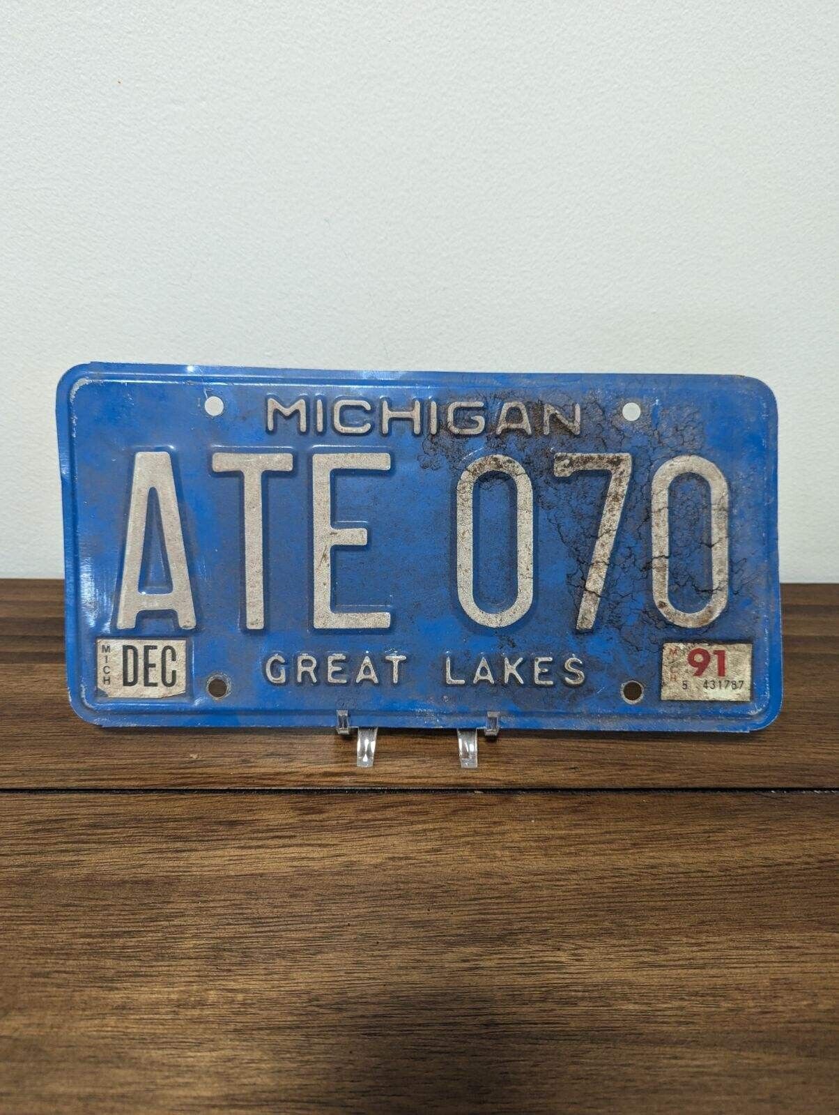 1991 Michigan License Plate Great Lakes Blue #ATE070
