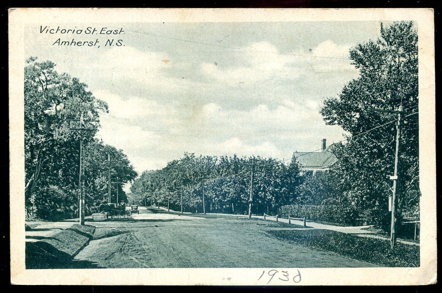 AMHERST Nova Scotia Postcard 1930 Victoria Street East by PECO