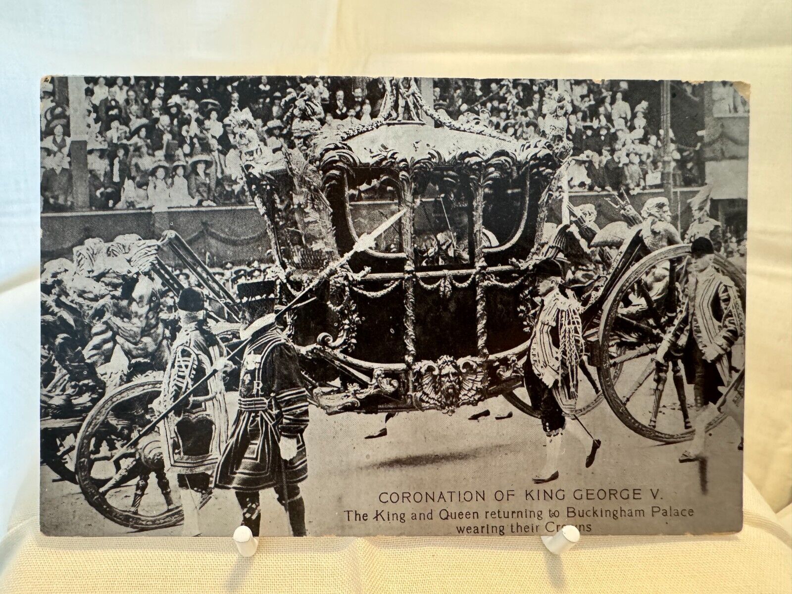 CORONATION of KING GEORGE V (1911) -KING and QUEEN in CORONATION COACH -VTG PC