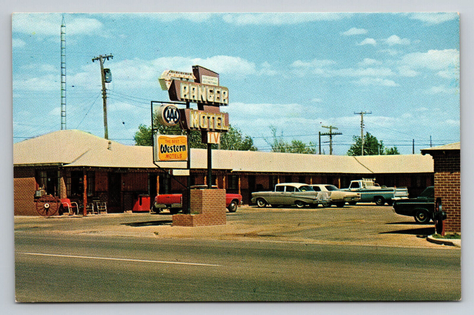 Stratford Texas Ranger Motel HWY 54 c1960\'s TX Postcard