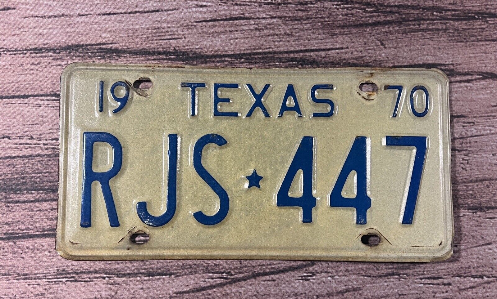 1970 Texas License Plate Original Paint Man Cave Garage Bar RJS 447 BLUE