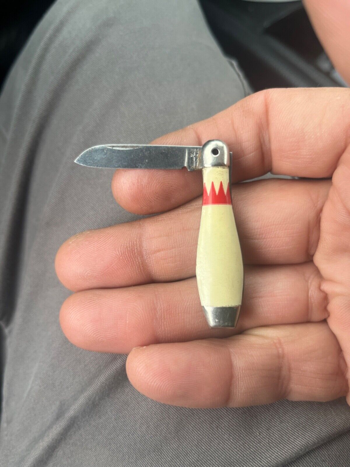 Imperial antique bowling pin pocket knife