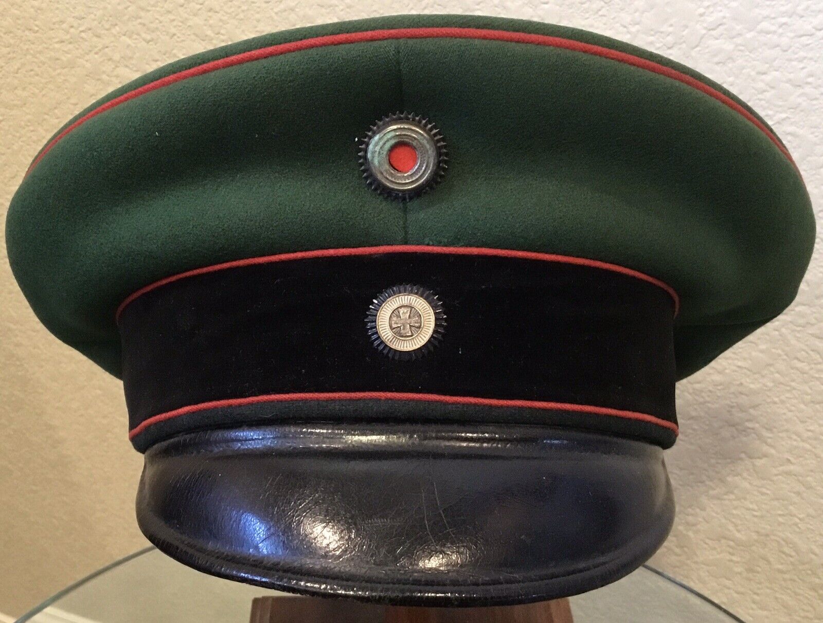 Imperial German,WW 1, Rare Prussian Garde Schutzen Reserve Officer’s Visor Cap.