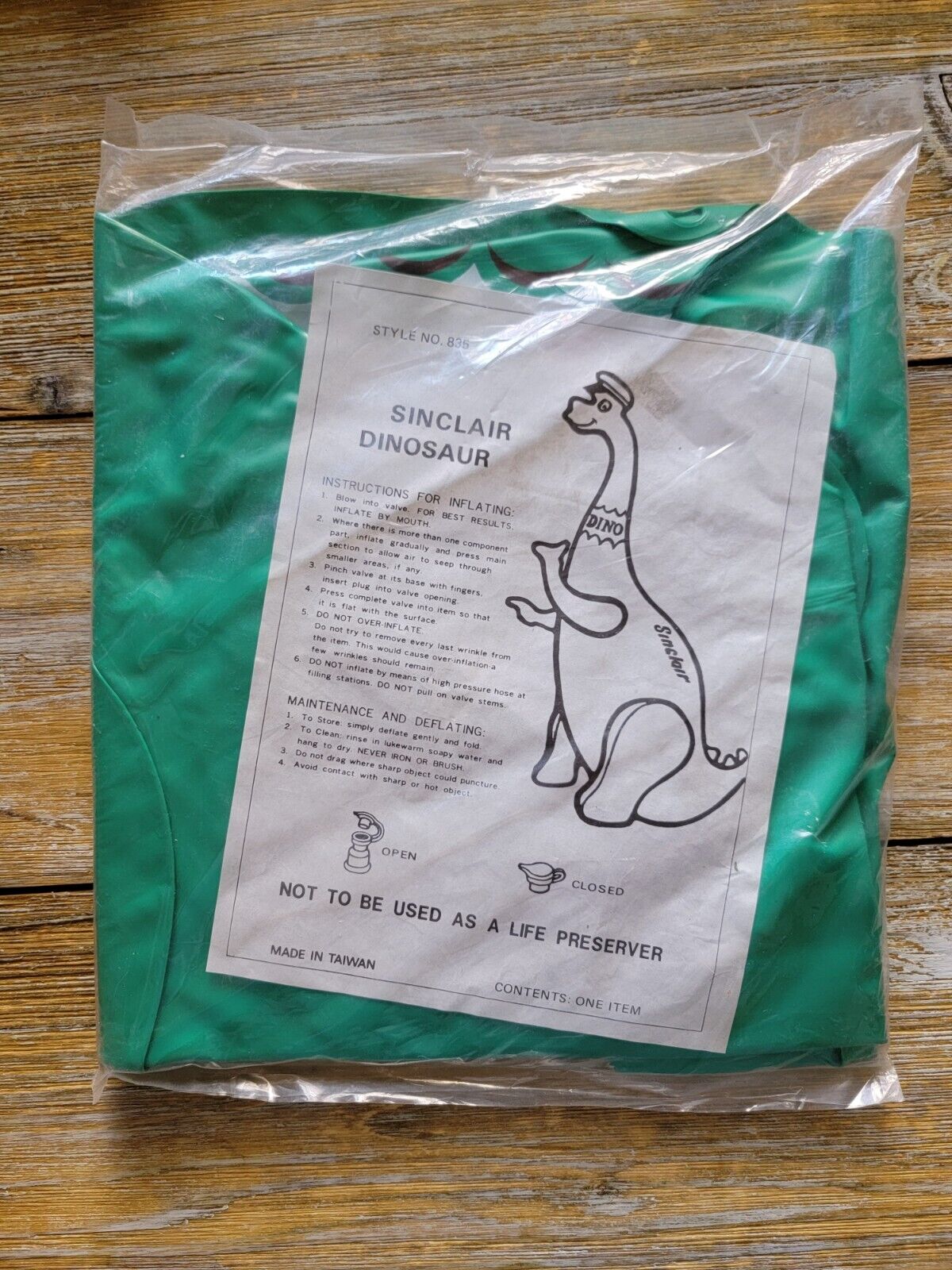 Vintage Sealed Inflatable Dino The Dinosaur Sinclair Gas Station 13\