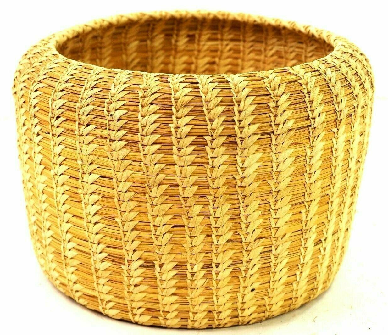Nice Papago Cylindrical Woven Wheat Stitch Basket 11.5\
