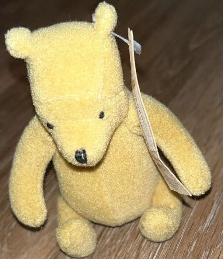 Vintage Gund Classic Disney Winnie the Pooh Plush Stuffed Animal Teddy Bear 5”