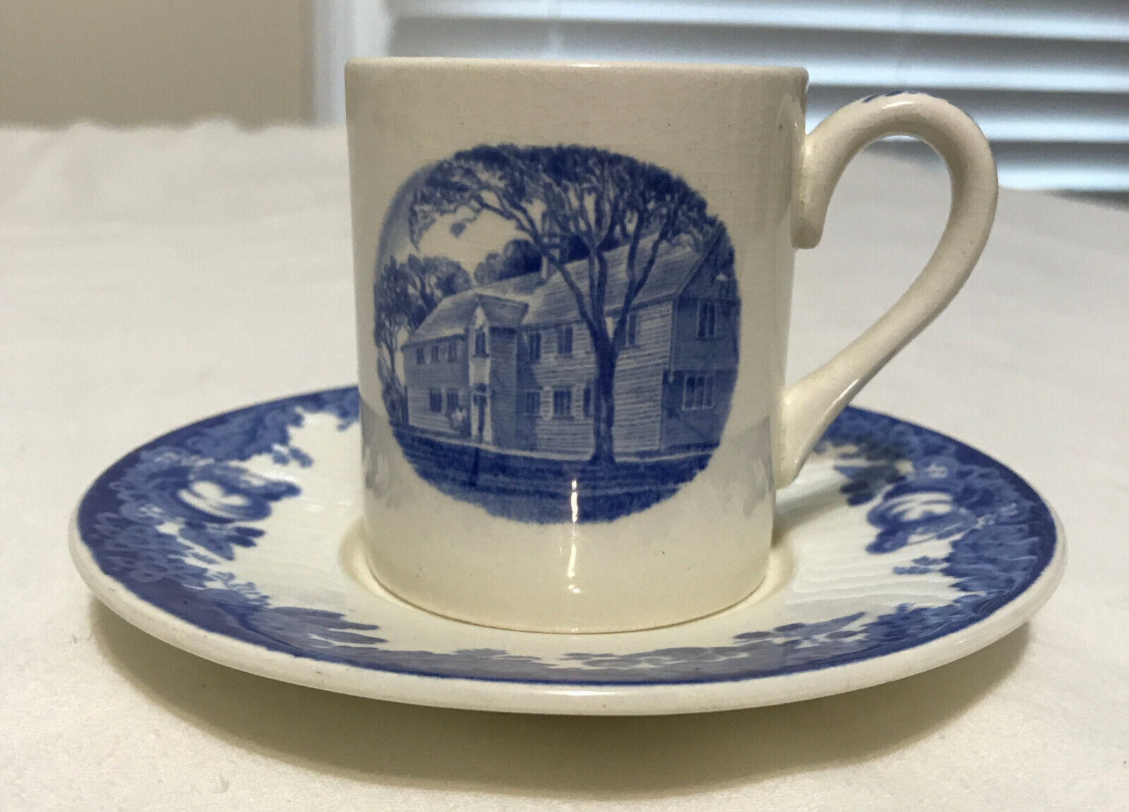 Harvard University Wedgwood Tercentenary 1936 Blue /White Demitasse Cup Old Coll