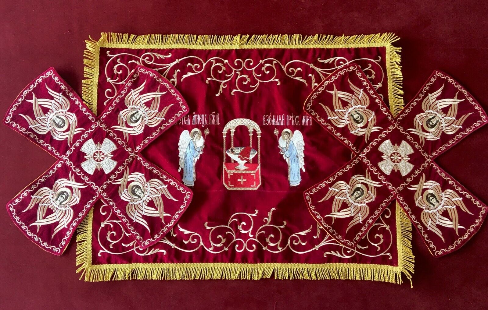 Chalice covers set dark red with Gold embroidery