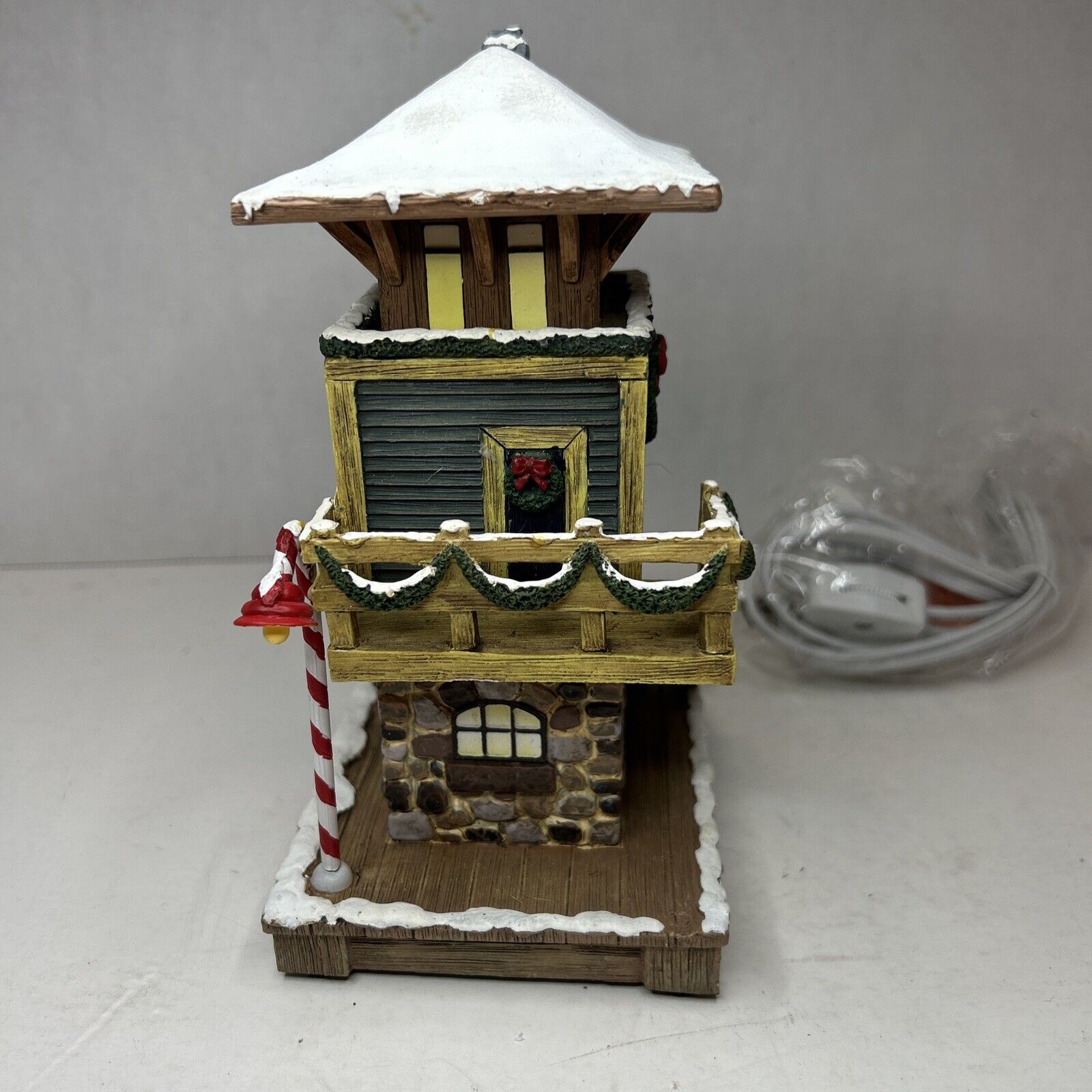 Hawthorne Village - Holiday Towers Train Accessory - Watch Tower