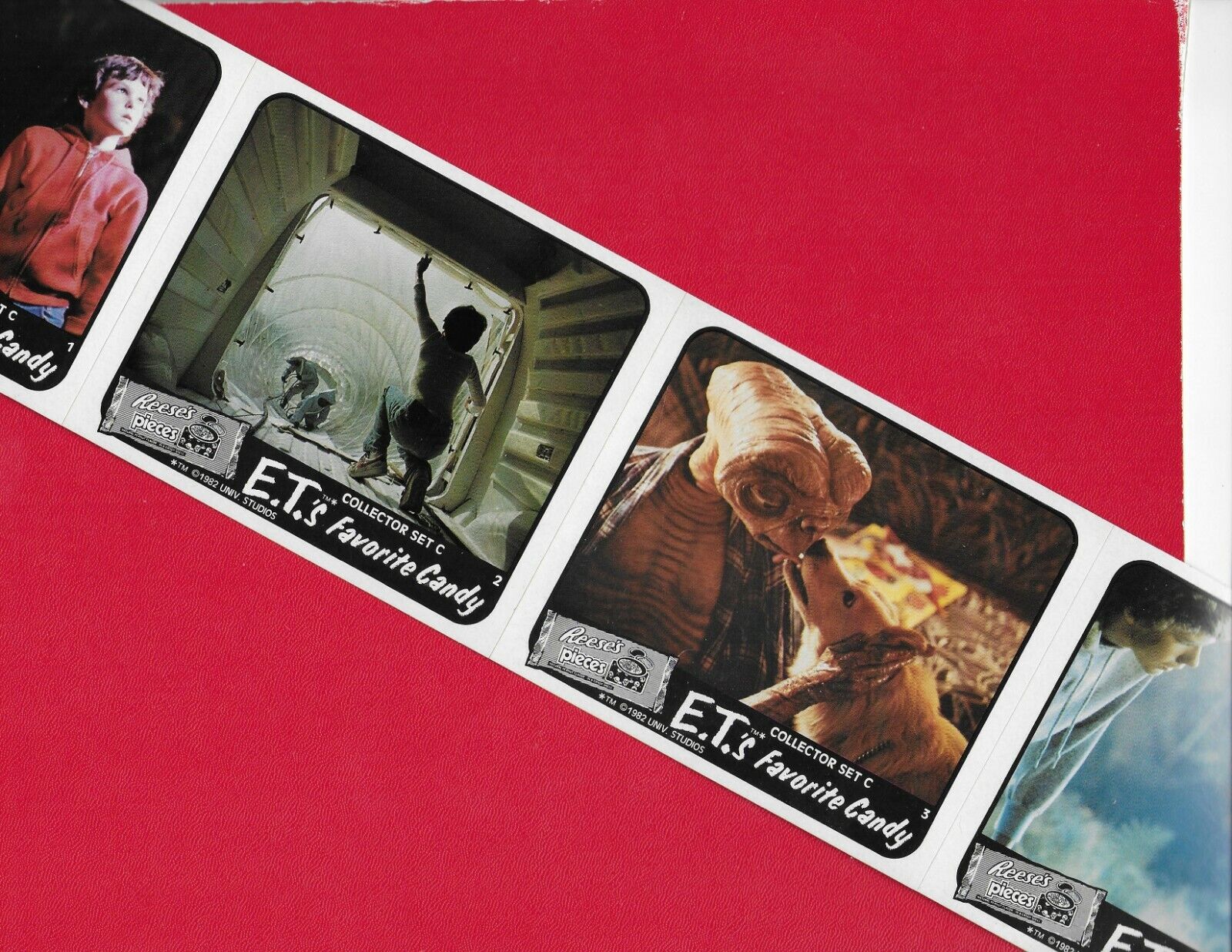 1982 E.T.\'s Favorite Candy - Reese\'s Pieces - sheet of 4 STICKERS -- set C  