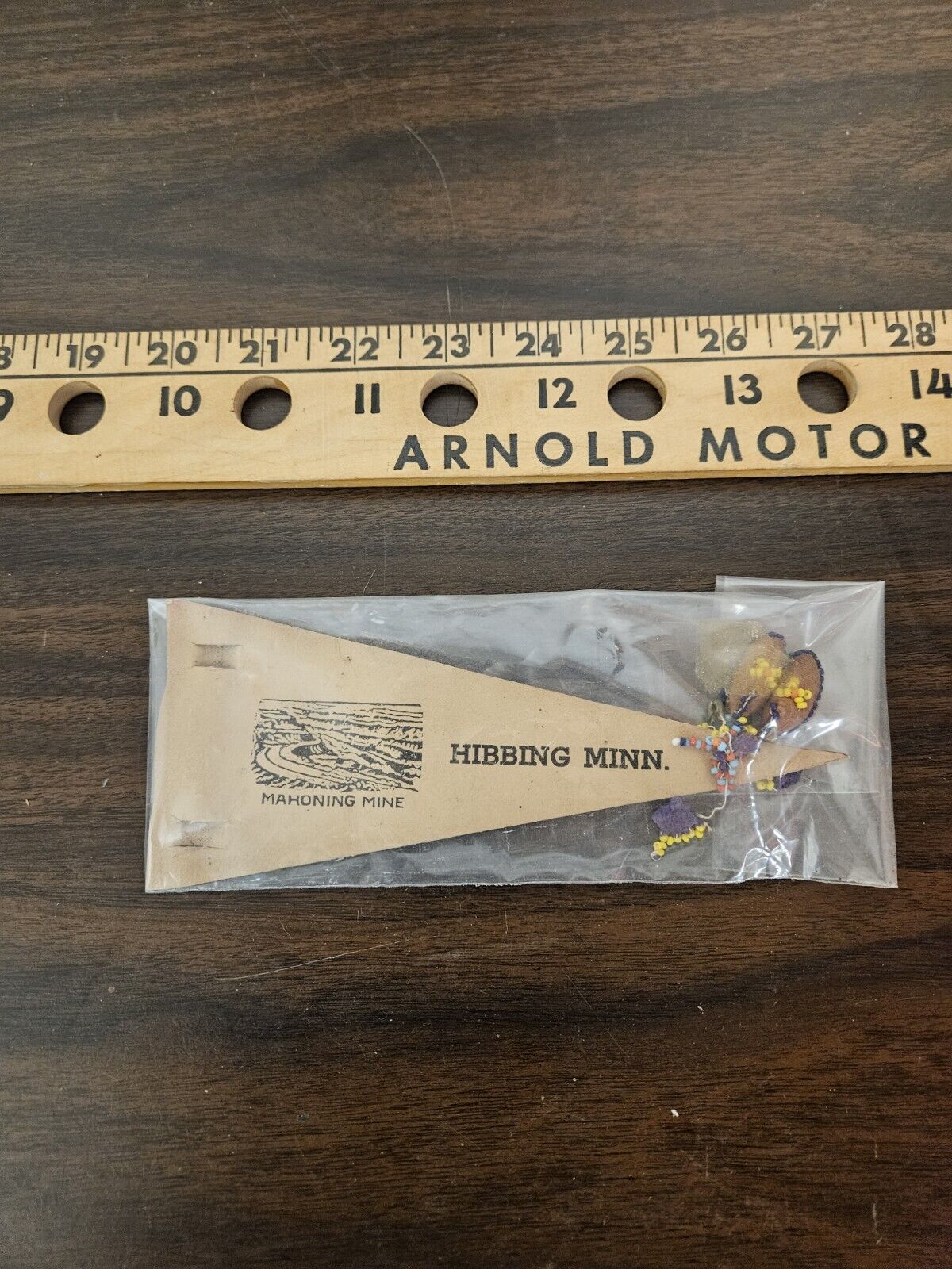 Vintage Small Souvenir Pennant Mahoning Mine Hibbing Minnesota MN