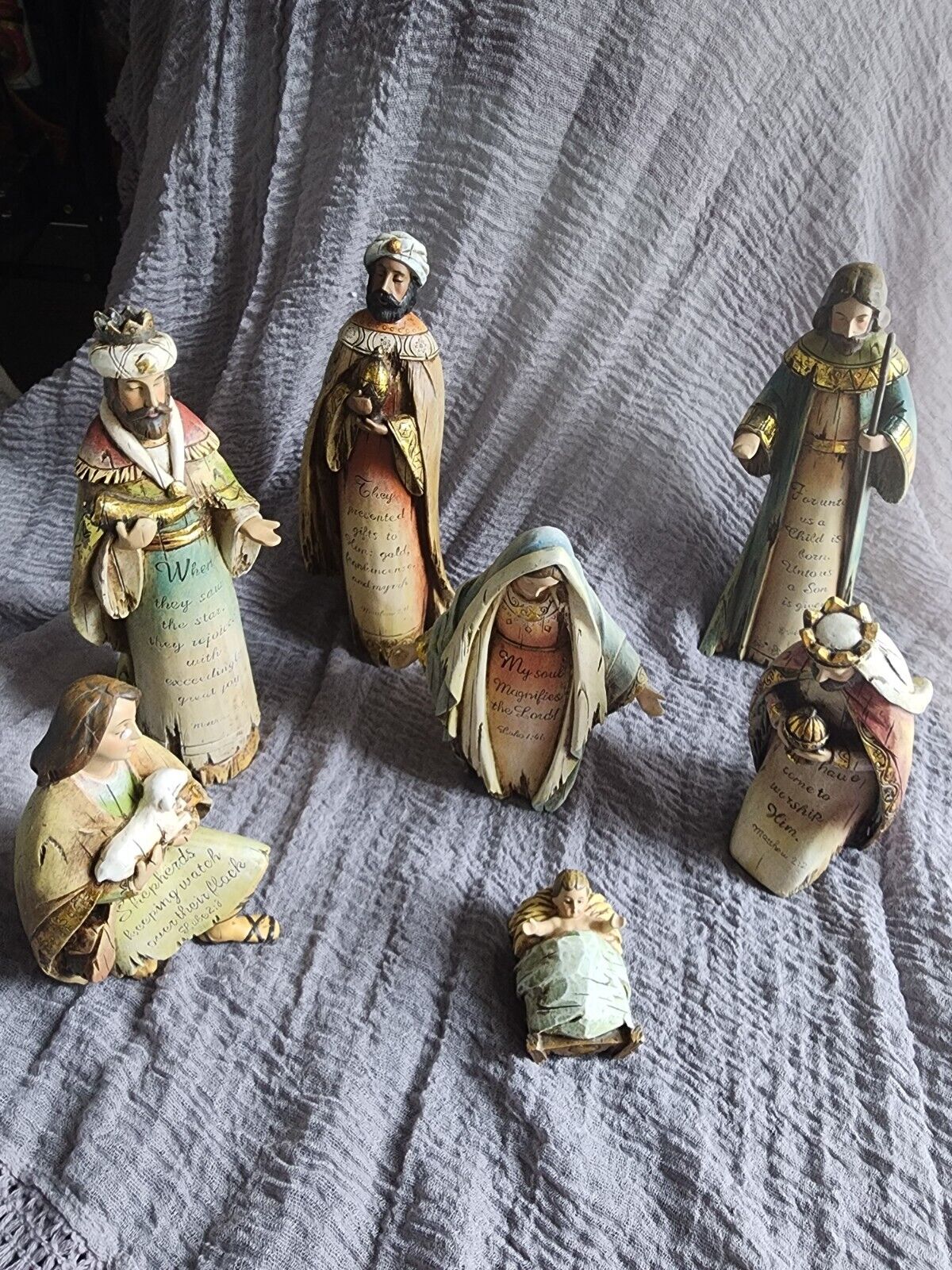 Exquisite 7-pc Nativity from Robert Stanley\'s 2011 The Promise of Christmas