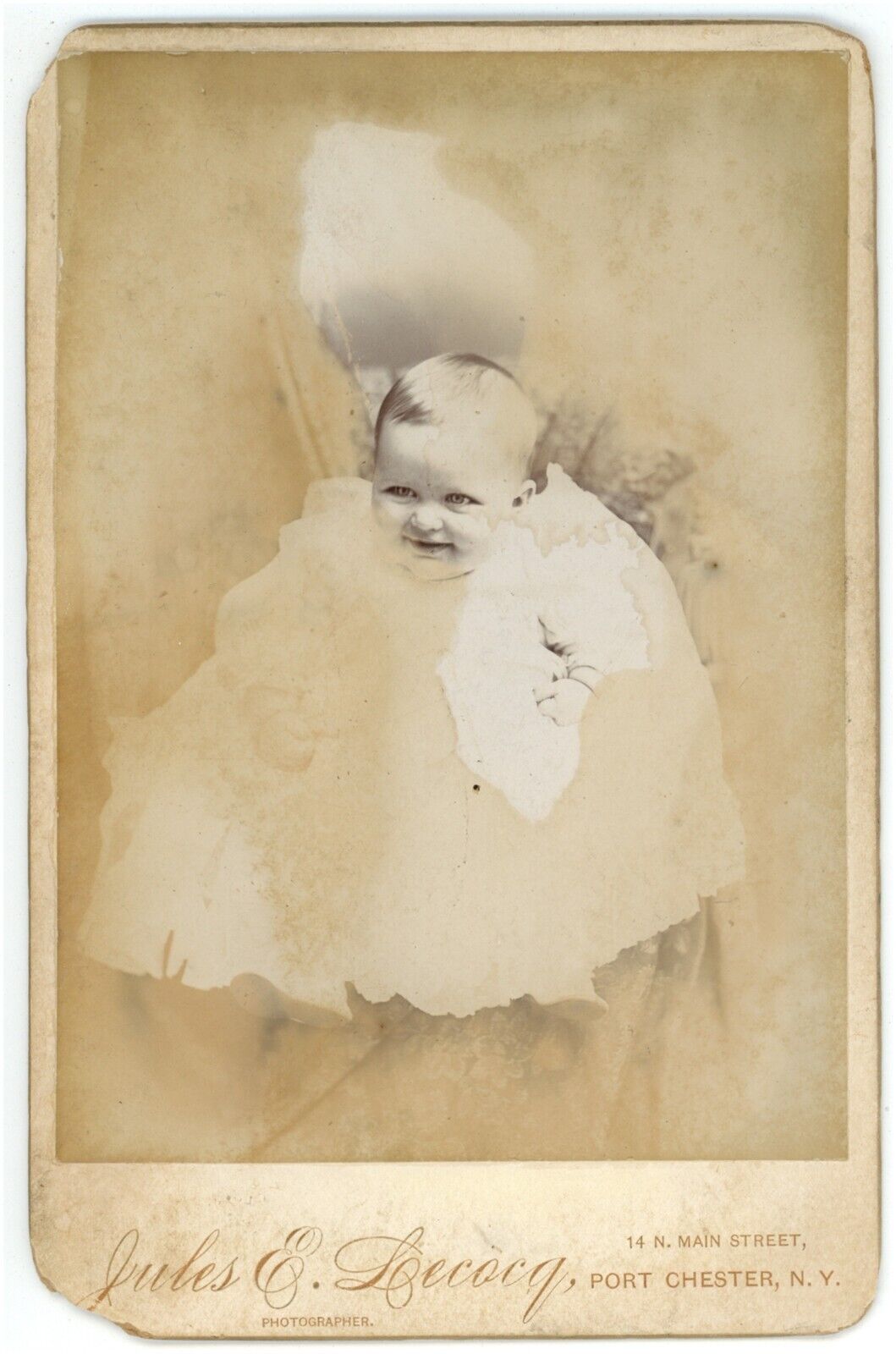 CIRCA 1880\'S CABINET CARD Adorable Baby White Dress Lecocq Port Chester, NY