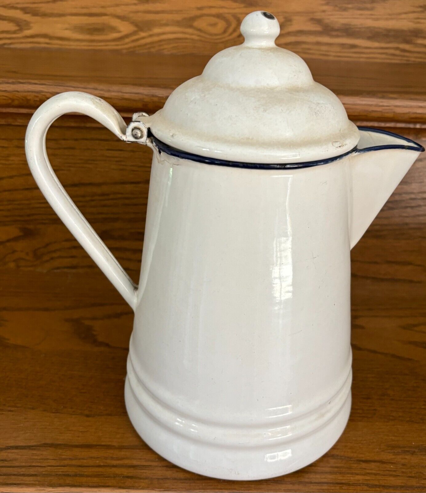 Vintage Large White Enamelware Coffee Pot w/Hinged Lid Farmhouse Decor