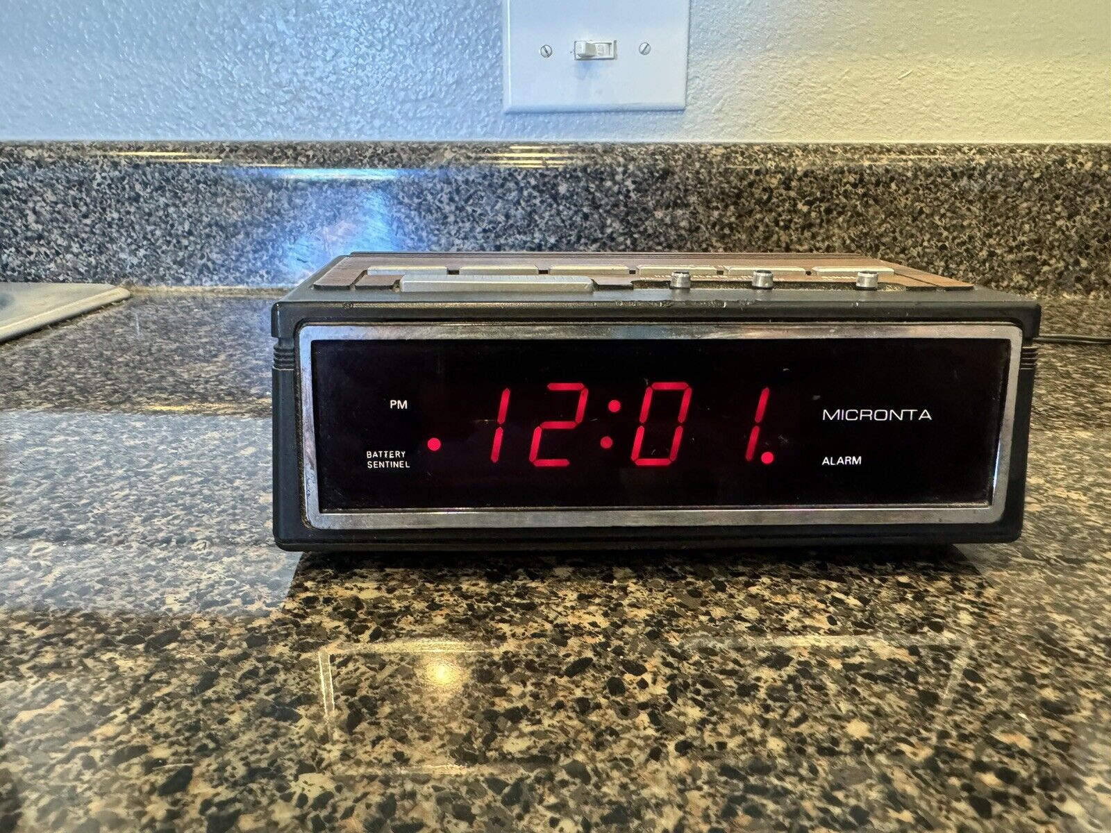 Vintage Micronta alarm clock 63-775 Simulated Wood Brown