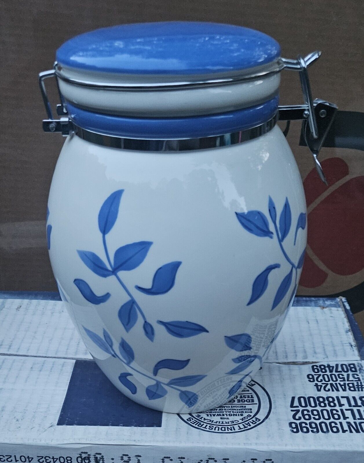 INSPIRADO CANISTER COOKIE JAR WHITE BLUE VINES HAND PAINTED HINGED LID 9.75”