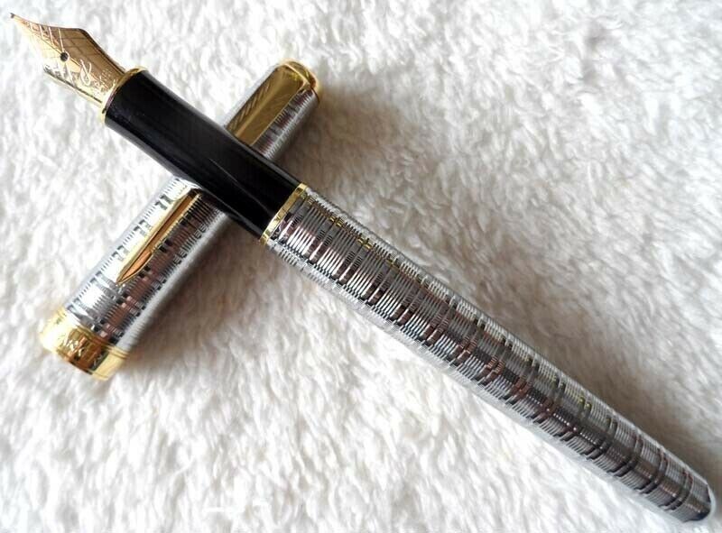 Parker Fountain Pen Sonnet Sonnet Series Silver Gold Clip With 0.5mm Fine Nib