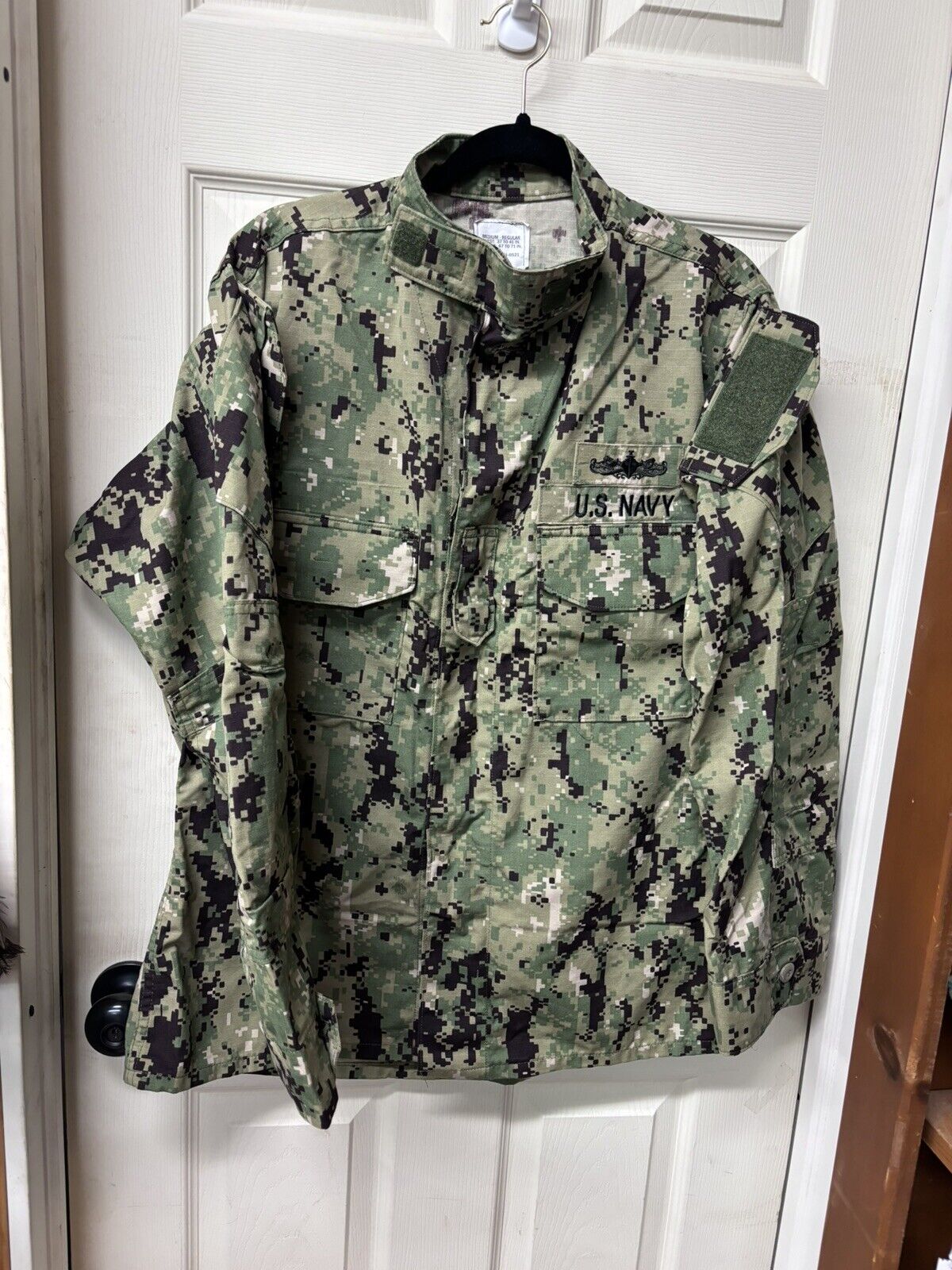 MEDIUM REG US Navy Type III  Green Digital Uniform Blouse Shirt 8405-01-574-0521