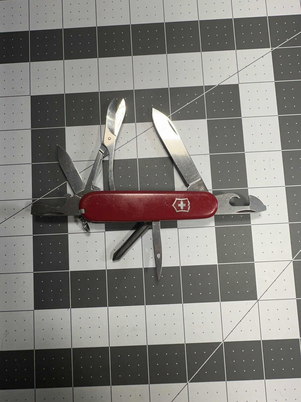 Victorinox Super Tinker Swiss Army Pocket Knife Red * SCISSOR SPRING * 6765 