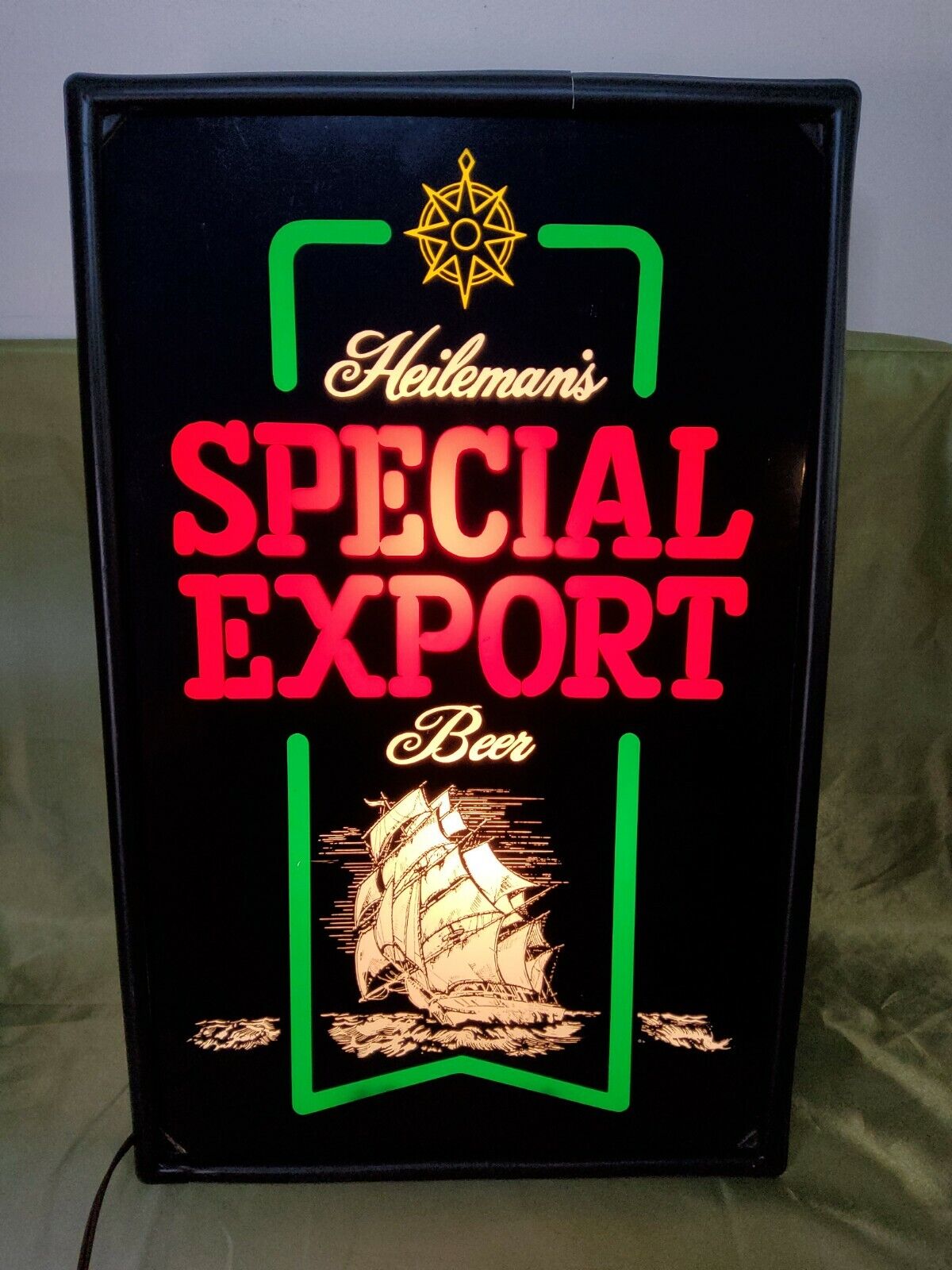 Vintage Beer Sign Heileman\'s Special Export Sailing Ship Lighted NICE Nautical