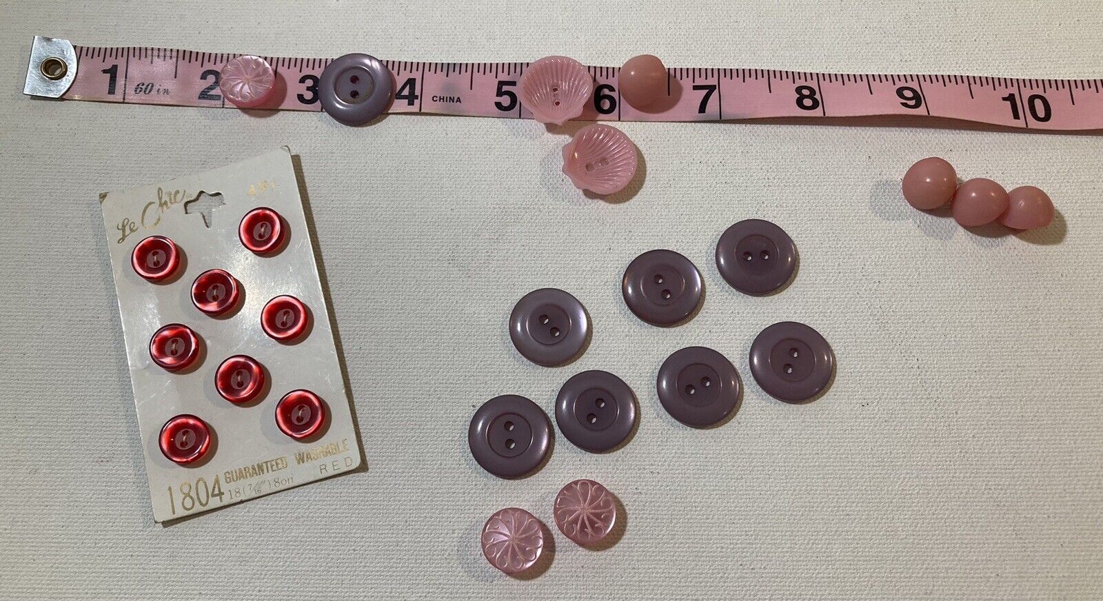 Vintage 1970 era Buttons Pink Purple Red 25 Total See Photos Very Cute Retro