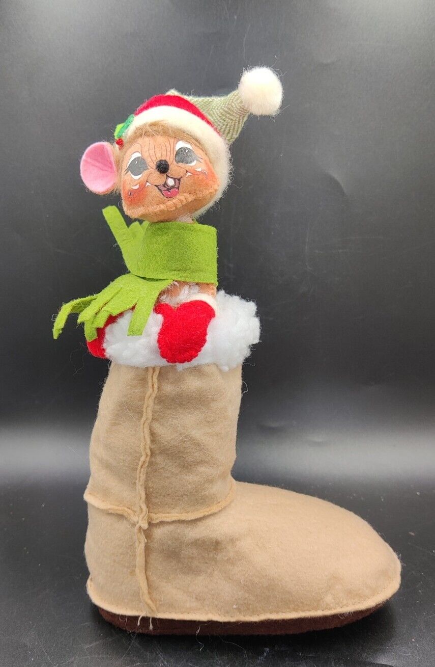 Annalee Christmas 2013 Alpine Mouse in a Snow Boot 10.5\