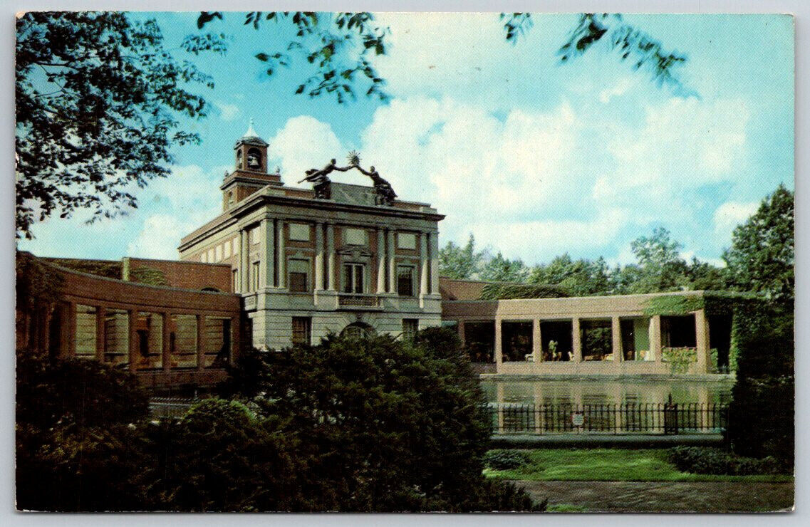 Postcard NELA Park General Electric Lighting Institute Cleveland, OH B16