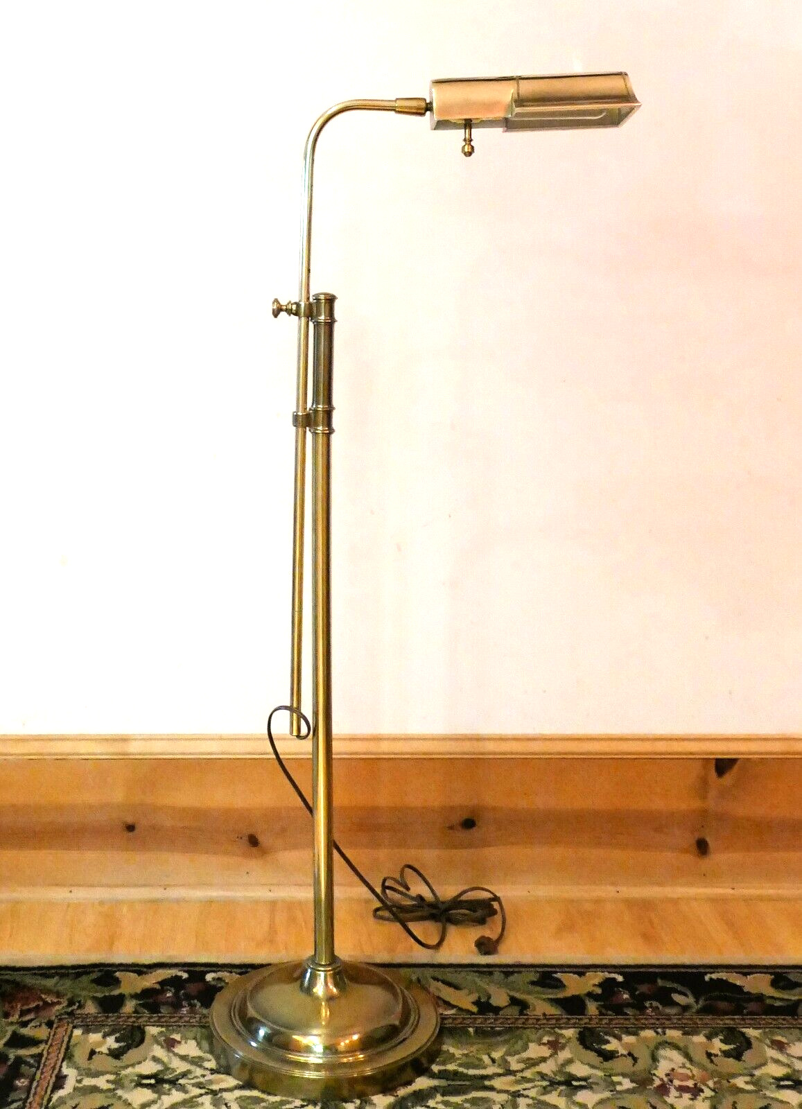 Classic Stiffel Old Brass Cast Adjustible Pharmacy Floor Lamp w/Dimmer #4503