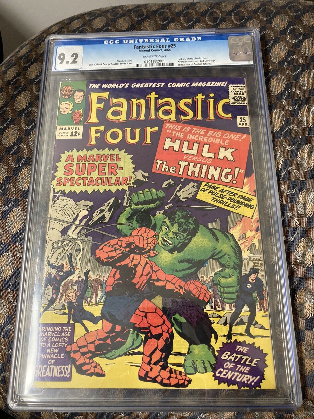 Fantastic Four #25 CGC 9.2 Hulk vs Thing Classic Key Cover…rare In High Grade