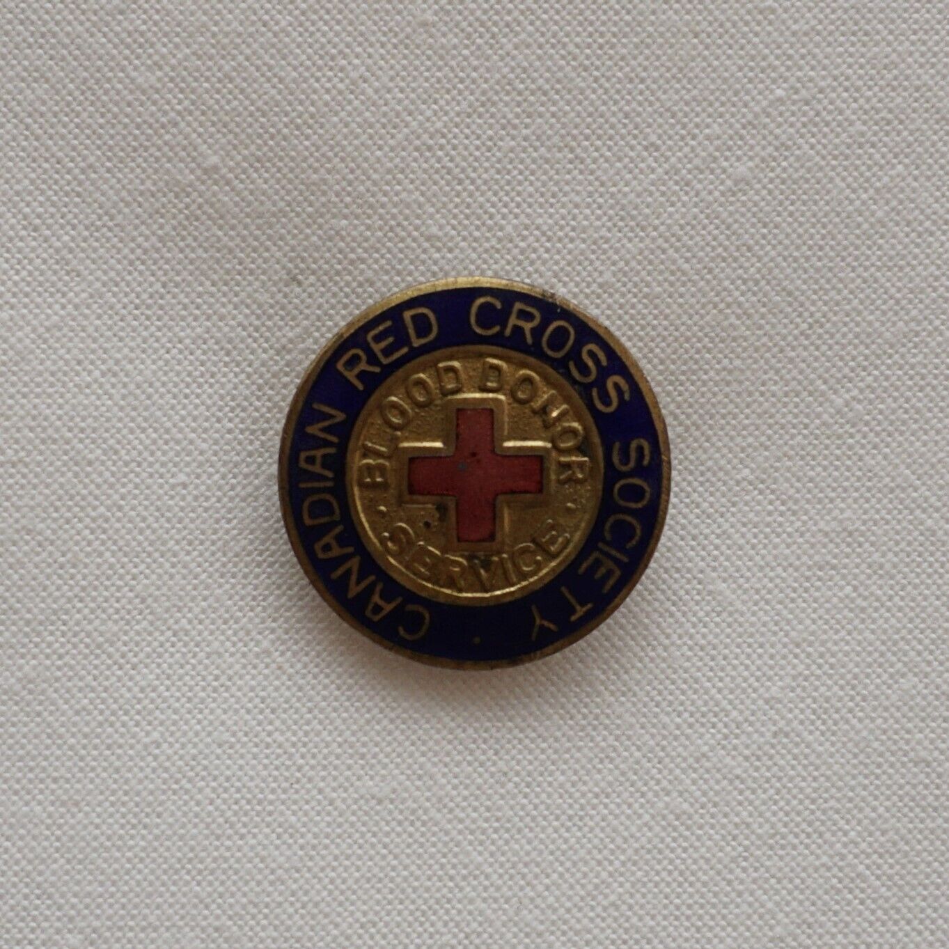 Vintage Canadian Red Cross Society Enamel Blood Donor Service Pin C. Lamond