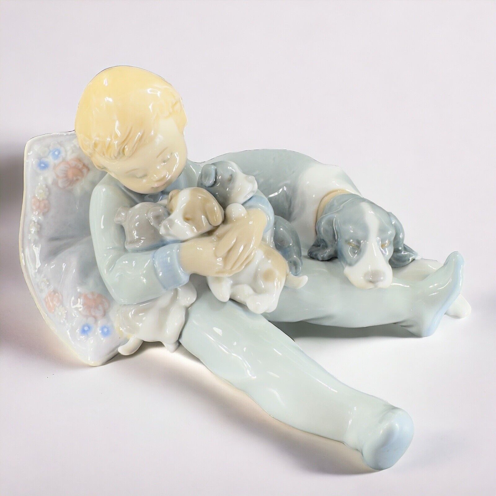 Lladro Sweet Dreams Boy Sleeping with Puppies Glossy Porcelain Figurine Vintage