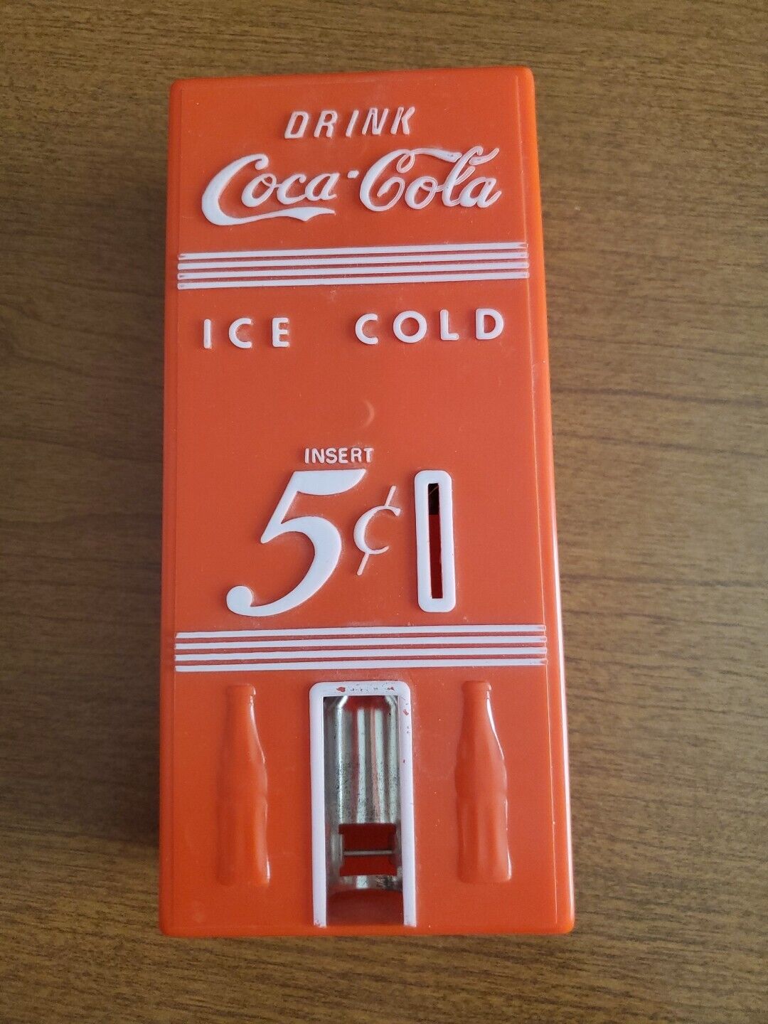 Coca Cola 5 Cent Bank Plastic Vintage Retro Classic See Description