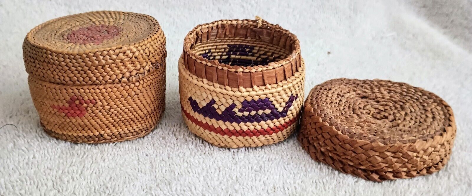 Lot Of Three Vintage Makah Nootka Woven Basket With Lid Northwest Coast