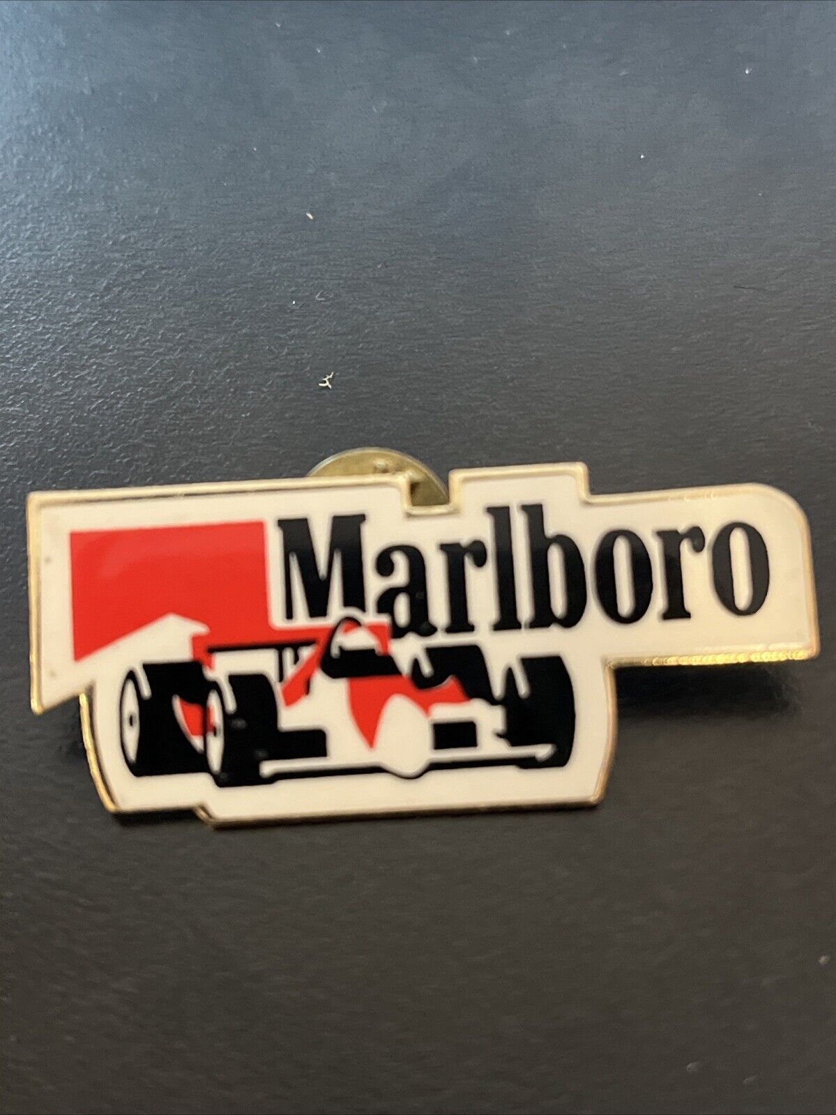 Vintage Marlboro Honda Racecar Pin Racing Indy Car Enamel Race Lapel Pin *