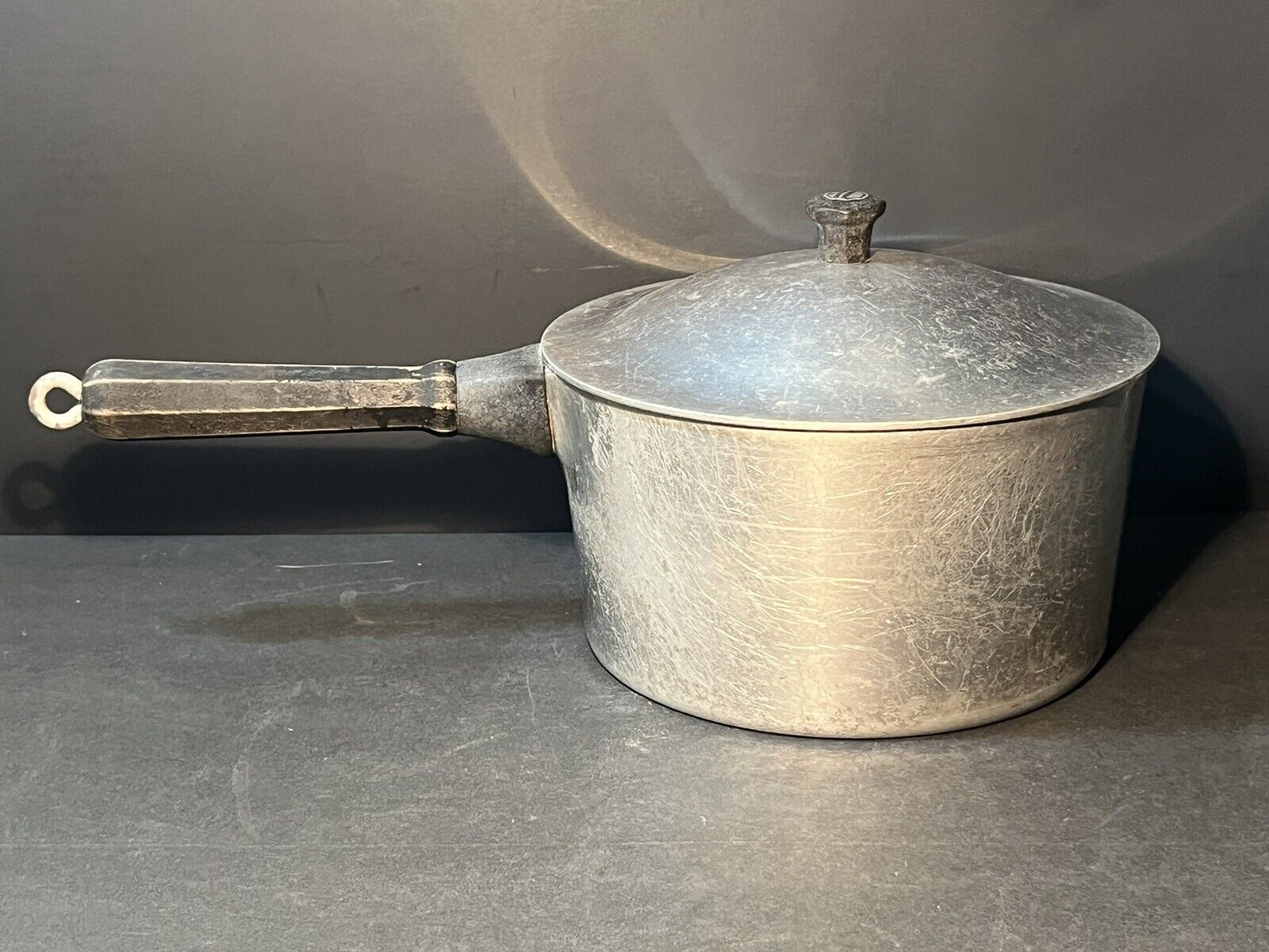Vintage Cast Aluminum Saucepan Pot w/Lid & Wood Handle 2.5 Quarts