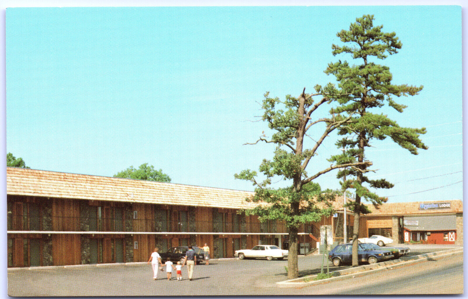Postcard AR Ozark Lodge Roadside Hotel Motel Eureka Springs c.1970\'s J11