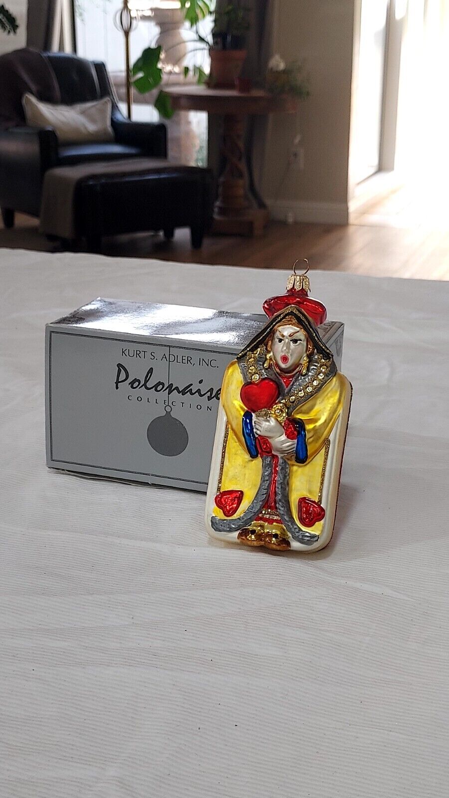 Polonaise christmas ornaments Alice In wonderland Royal Suite Playing  Card