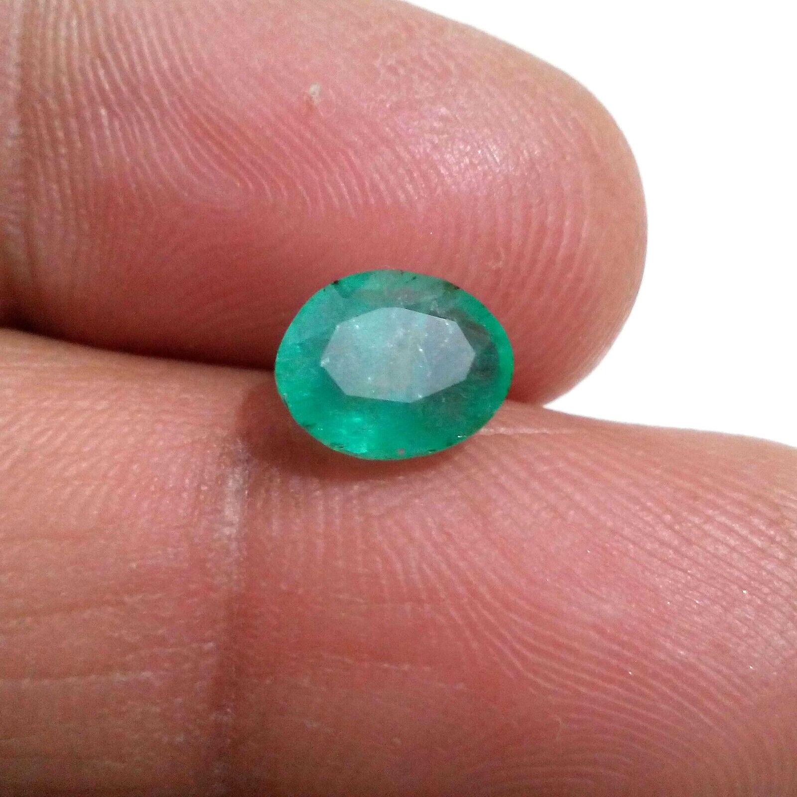 Unique Colombian Emerald Oval Shape 1.90 Crt Top Green Faceted Loose Gemstone