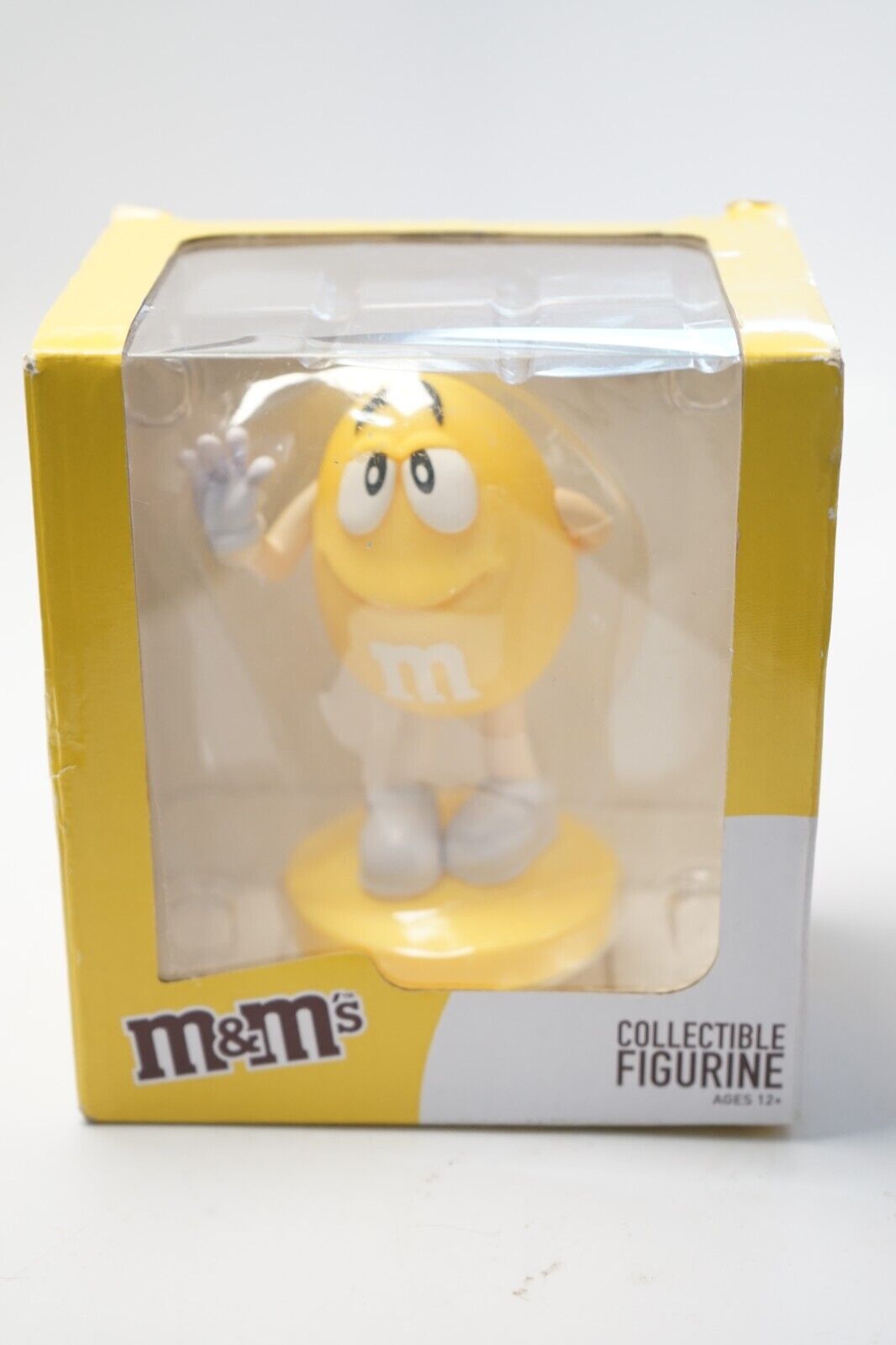 New M&M Collectible Figurine Action Figure 2019 Mars - Yellow Peanut M&M Statue