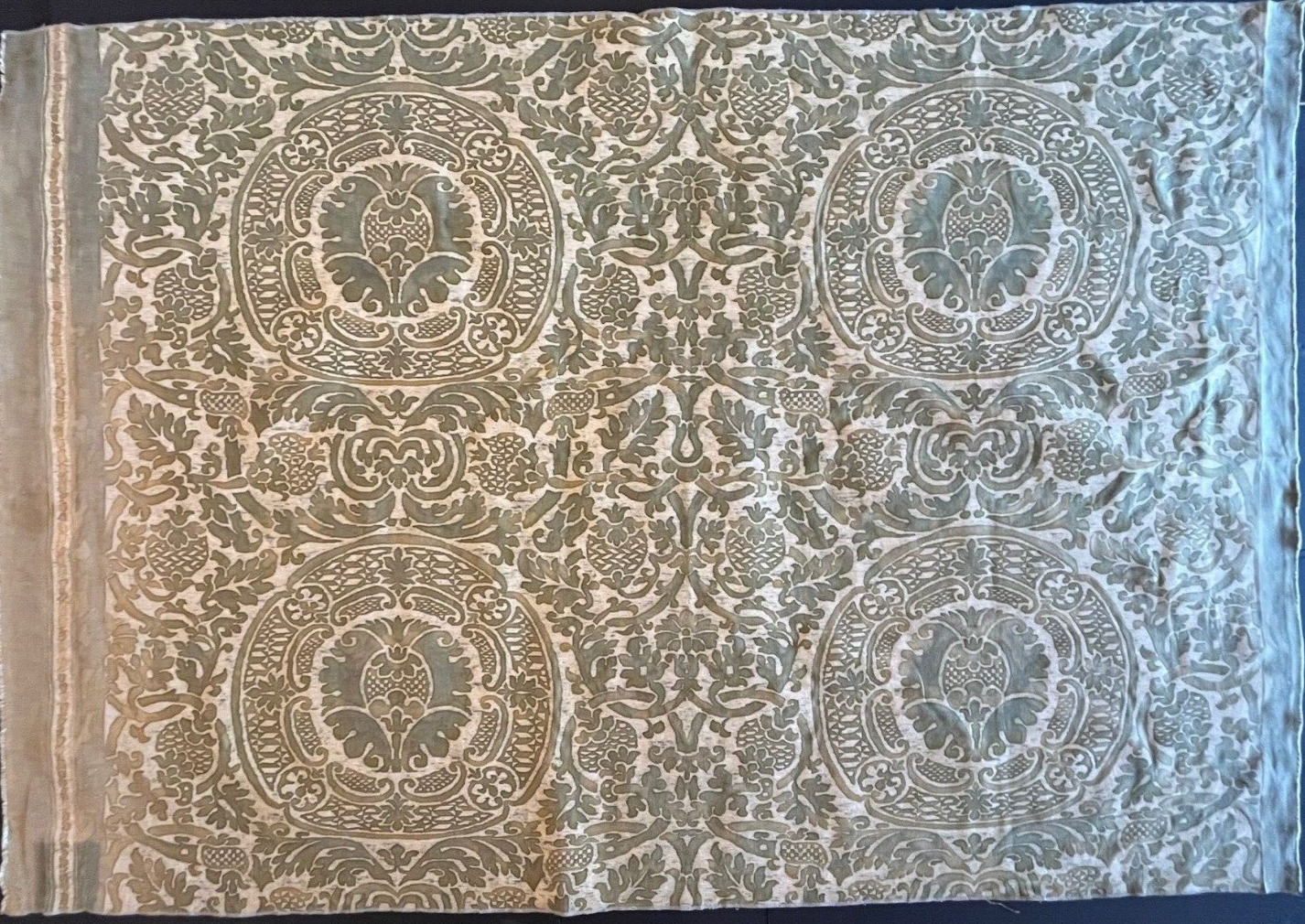 Fortuny ORSINI in bayou green on parchment texture- 1 Yard (55x38 inches) #5307