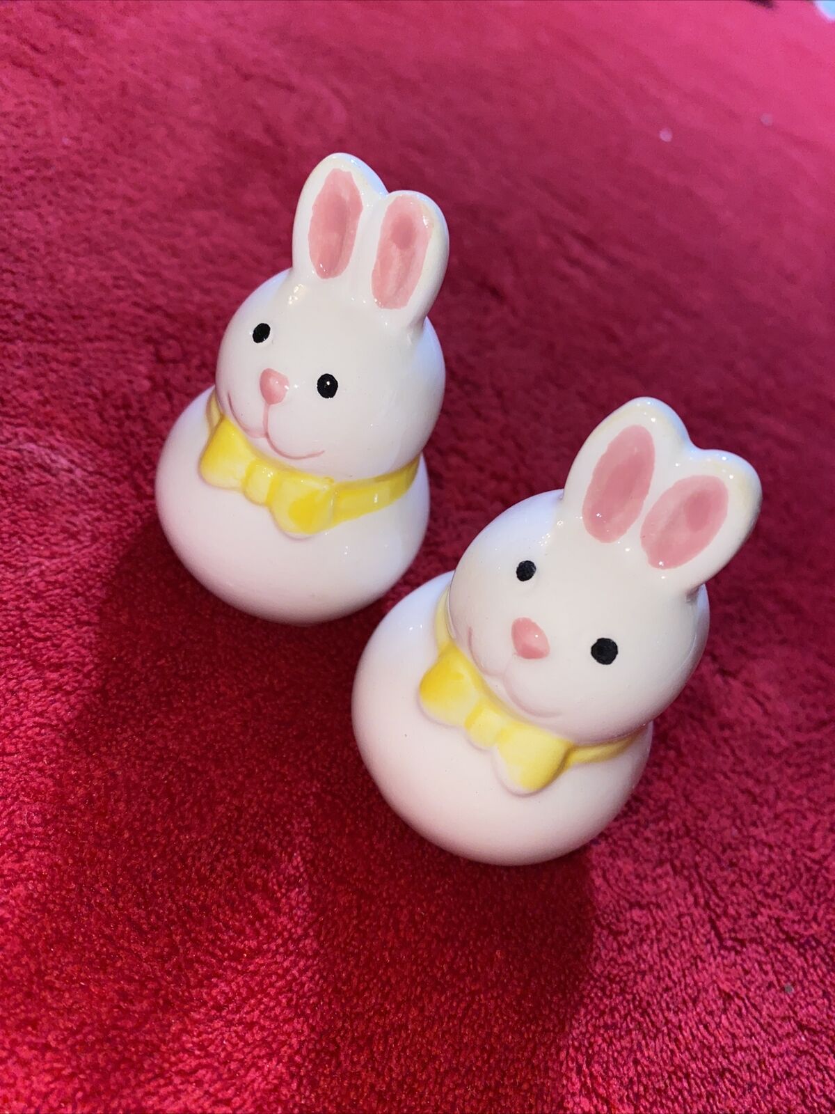 Petite Easter Bunny Salt & Pepper Shakers