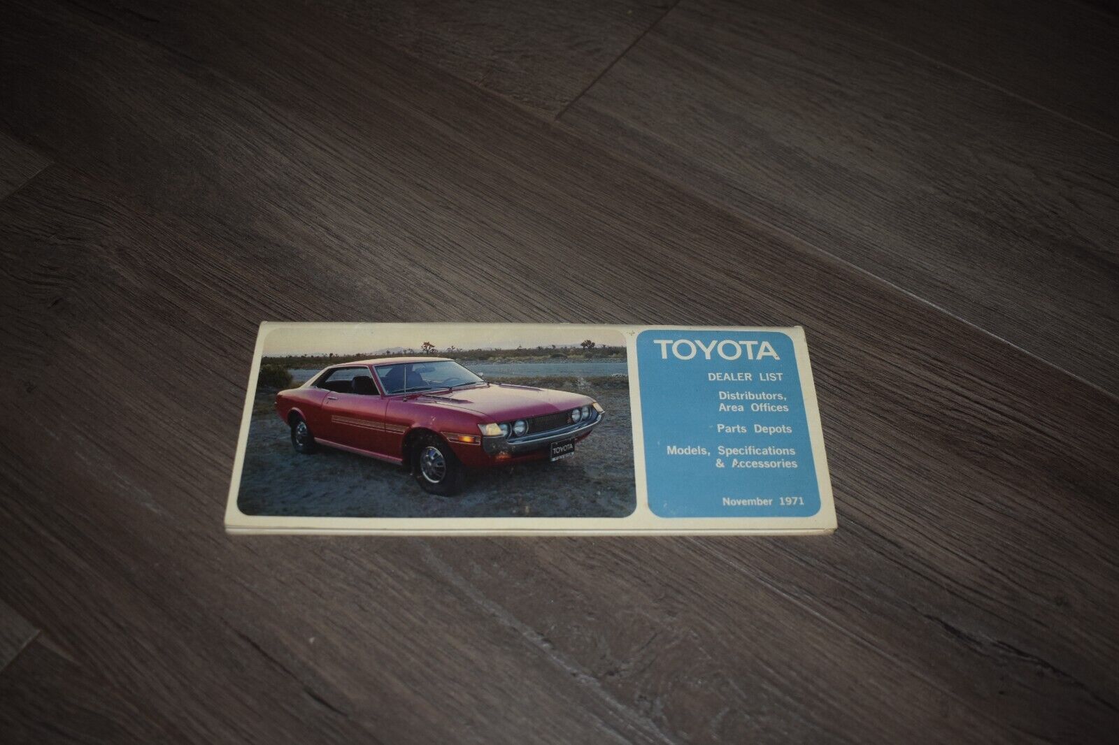 1972 Toyota dealer list model guide w specs & accessories Celica Corolla Cruiser