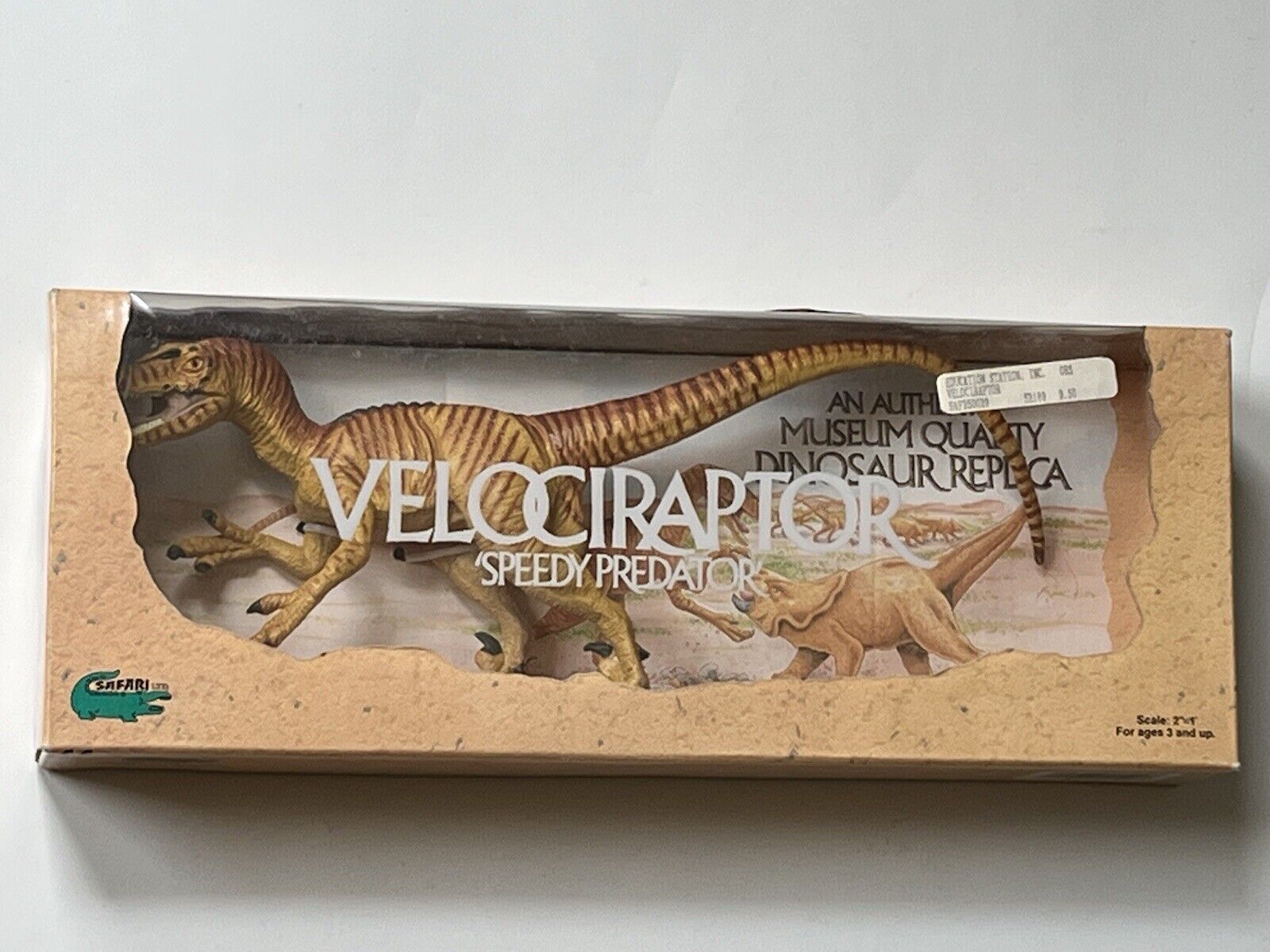 VTG Retired 1993 VELOCIRAPTOR Speedy Predator Safari Ltd Museum Limited Edition