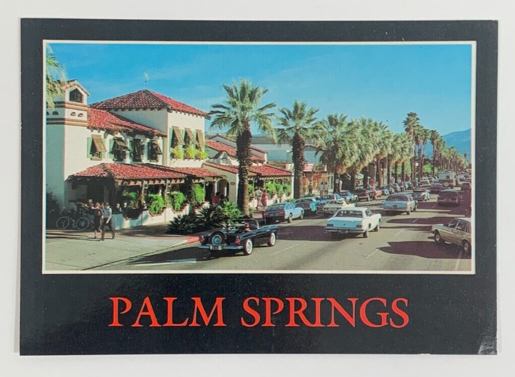 Palm Canyon Drive Looking South Palm Springs California Postcard Unposted